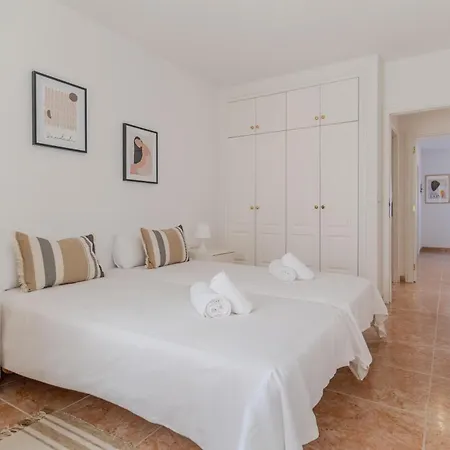 Vistalmar, Duplex En Ferienhaus