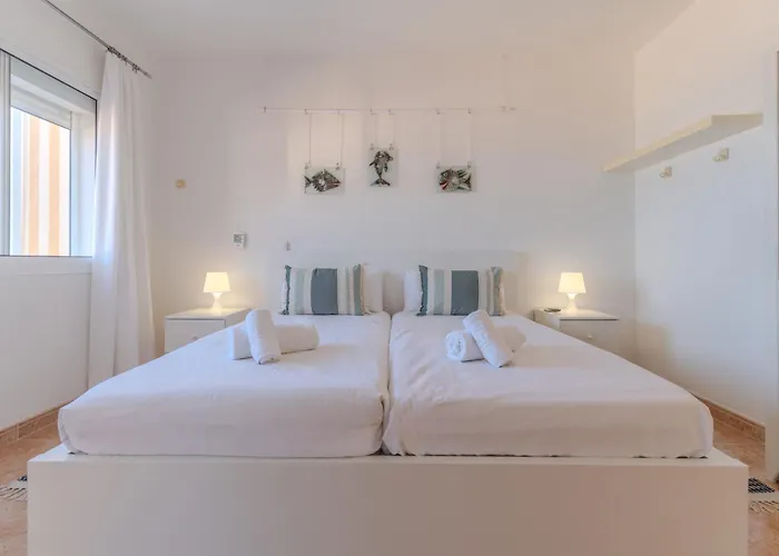 Vistalmar, Duplex En Адехе