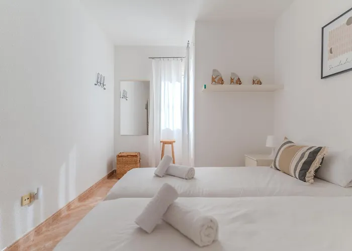 Vistalmar, Duplex En * Адехе